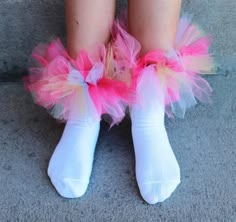 Tulle Socks Diy, Crazy Sock Diy, Crazy Socks For Kids, Tutu Socks, Socks Diy, Tulle Socks, Socks Party