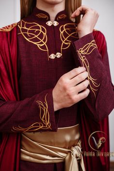 "Hello Dear Customer! I would be glad to make for you this costume of this great character \"Lord of Rivendell\". I will customize this unique and comfortable tunic for your event. This is ideal for: * LARP character * Middle Earth Festival * Cosplay * Fantasy, Tolkien, LARP, and other events I will make it according to your individual measurements. This costume can be made for any size. I will send detailed instructions how to make measurements and a list in private messages. Please be attentiv Lotr Costume Design, Elven Embroidery, Red Fantasy Outfit, Elven Fashion, Elven Clothing, Elven Wedding, Hallowen Costume, Larp Costume, Wedding Costume