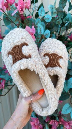 NEW!! Sasha Platform Slippers in Beige – Glitzy Bella Childrens Shop, Platform Mules, Beach Collection, Platform Slippers, Top Graphic Tees, Embroidered Patch, Ball Cap, Fall And Winter, Western Wear