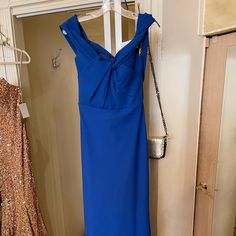 Royal Blue Straight Gown With Knot In The Middle Of Dress And Off The Shoulder Sleeves Tarik Ediz Dresses, Black Bandage Dress, Red Slip Dress, Bow Wedding Dress, Black Mermaid, Chiffon Dress Long, Taffeta Dress, Green Prom Dress, Mermaid Fashion