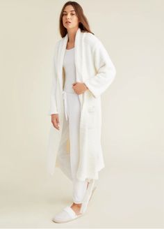 Slip into spa-like comfort with this plush, luxe robe. Irresistibly soft, this unisex robe has a classic open-front design with a foldover collar, roomy side pockets and an adjustable tie waist. Ideal for adding luxury to any home bath, or slipping on after a swim for instant warmth and coziness. Material 100% Polyester Microfiber Care Machine wash cold in the gentle cycle. Lay flat to dry or tumble dry low. Steam or cool iron if necessary. For best care, do not use bleach, dryer sheets, or fabr Curated Wedding, Oprahs Favorite Things, Women's Robe, Dryer Sheets, Cozy Chic, Slate Blue, Knitted Blankets, Front Design, Lay Flat