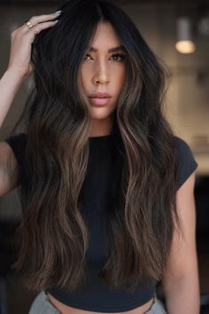 Subtle Dark Balayage, Face Frame Dark Hair, Dark Hair With Light Face Frame, Subtle Front Highlights For Dark Hair, Dark Hair Reverse Balayage, Dark Hair Subtle Money Piece, Money Piece Hair Subtle, Dark Brown Hair With Face Frame, Dark Brown Hair With Subtle Money Piece