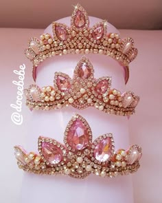 Diy Tiara, Sewing Patterns Free Beginner, Homemade Gift Baskets, Diy Hair Accessories Ribbon, Headpiece Diy, Kids Headbands, Headpiece Jewelry, Bead Embroidery Patterns, Handmade Jewelry Tutorials