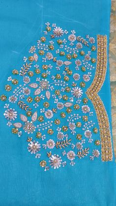 Birds Maggam Work Blouses, Aari Blouses, Saree Function, Maggam Designs, Engineering Quotes, Mirror Work Blouse Design, Easy Designs, Card Design Handmade, Hand Work Design