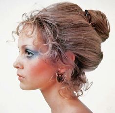 Vogue Italia - 1968 1970s Updo, Vintage Wedding Hair Updo, Twiggy Photoshoot, 70s Updo Hair, 1969 Hairstyles, 70s Updo, Twiggy Now, Sixties Hair, 60’s Hairstyles