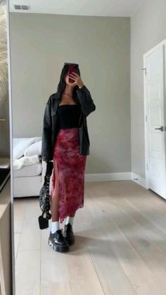 Fem Aesthetic Outfit, Outfit Ideas With Skirts Long, Long Skirt Concert Outfit, Brunch Vibes Outfit, Skirt Ootd Ideas, Fashion Inspo Outfits Winter 2023, Shoes To Wear With Long Skirts, Aquarius Venus Fashion Style, Mitski Aesthetic Outfits