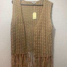 Cute Jodifl Crochet Vest, With Velvety Fringe. Beautiful Color Great Accessory To Any Outfit. Fringe Crochet, Crochet Vest, Knitting And Crochet, Knit Crochet, Beautiful Colors, Jackets & Coats, Jackets For Women, Knitting, Crochet