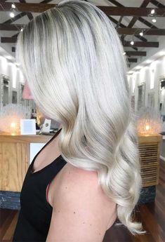 Icy Platinum Blonde Hair, Platinum Blonde Hair Ideas, Blonde Balayage On Dark Hair, Blonde Hair Color Shades, White Blonde Hair Color, Balayage On Dark Hair, Blonde Hair Colour Shades, Platinum Hair Color, Blonde Hair Ideas