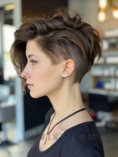 Back Undercut Women, Women Undercut Short Hair, Short Hair Undercut Women Shaved Sides, Undercut Curly Hair Woman, Bob For Long Face, Pixie Bob With Undercut, Undercut Bob Hidden, Short Edgy Bob, Long Pixie With Undercut