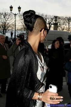 Cassie Hair, Braids With Shaved Sides, Week In Paris, Shaved Side Hairstyles, Top Knot Hairstyles, Hair Knot, Short Sassy Hair, Mohawk Hairstyles