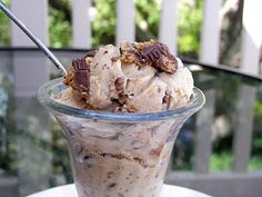 an ice cream sundae is sitting on a table