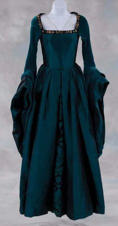 ที่เก็บอัลบั้ม Sleeveless Chiffon Dress, Period Dress, Anne Boleyn, Medieval Clothing, Medieval Dress