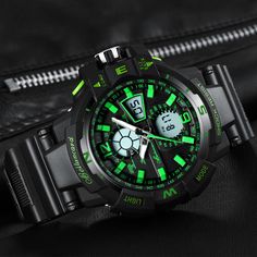 Special function: Luminous Display type: pointer + number Applicable people: male Thickness: 16.14mm Dial diameter: 52.96mm Green Round Dial Watch, Green Wear-resistant Watch With Round Dial, Casual Green Wear-resistant Watch, Casual Green Quartz Watch Accessories, Casual Wear-resistant Digital Watch With Round Dial, Casual Digital Watch With Wear-resistant Round Dial, Green Chronograph Watch With Stopwatch, Green Quartz Digital Watch For Outdoor, Junior High School