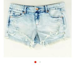 H&M Light Walsh Raw Denim Shorts. Nwot H&m Cotton Jeans For Summer, H&m Mid-rise Jeans For Summer, H&m High Rise Jeans For Summer, Casual H&m Jeans Shorts, H&m Short Casual Jeans, Trendy H&m Medium Wash Bottoms, H&m Mid-rise Summer Jeans, H&m Light Wash Bottoms For Spring, H&m Medium Wash Bottoms For Spring