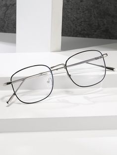 Specs Frames Women, Clear Glasses Frames Women, Glasses Women Fashion Eyeglasses, Stylish Glasses For Men, Mens Accessories Necklace, Glasses For Round Faces, Cute Glasses Frames, Mens Eye Glasses, Glasses Frames Trendy