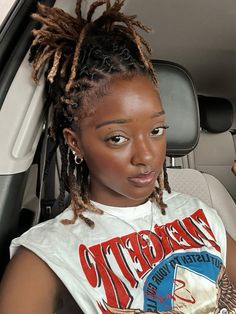 @issakaren__ Barrel Roll Loc Styles Women, Loc Styles Women, Retwist Styles, Loc Growth, Dyed Locs, Dyed Dreads, Loc Goddess, Locs Journey, Barrel Roll