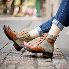 Classic Heel Sandals with Martingale and Adjustable Closure Brown Low Heel Sandals For Fall, Ankle-high Leather Sandals For Fall, Brown Ankle-high Sandals For Fall, Ankle-high Brown Sandals For Fall, Latest Fall Fashion Trends, Open Zip, Rough Heels, Elegant Heels, Beautiful Heels