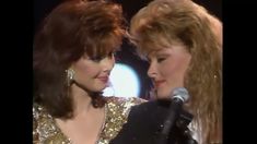 The Judds - Grandpa (Tell Me 'Bout The Good Old Days) Naomi Judd, The Judds, Popular Music Videos, Music List, Country Music Videos, Folk Rock, Perfect Music