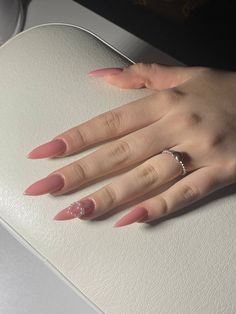 дизайн на стилеты Wow Nails, Asian Nails, Hippie Nails, Minimalist Nail Art, Nail Jewels, Edgy Nails, Nails Now, Grunge Nails