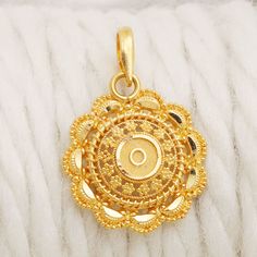 Please click -- Learn more about this item -- below for a full description 22k gold pendant handmade jewelry made in India weight is 2.46 grams approx. length is 2.4 centimeter approx. width is 1.7 centimeter approx. Yellow 22k Gold Round Pendant Jewelry, Gold Pendant Jewelry Indian, 22k Gold Chain, Pendant Locket, Round Locket, Gold Pendant Jewelry, Round Pendant Necklace, Gold Locket, Gold Ornaments