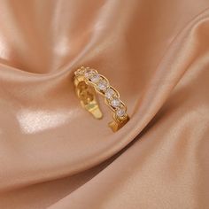 Luxury Gold Color Pearl Zircon Rings for Woman Vintage Sexy Open Ring Party Joint Ring Fashion Elegant Jewelry Gifts Real Gold Necklace, Acrylic Ring, Simple Diamonds, Rings Jewelry Fashion, Ring Fashion, Geometric Ring, Party Rings, Zircon Ring, Fashion Elegant