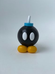 3D printed Bob-Omb from Super Mario Bros. Small Things Made Of Clay, Clay Toad Mario, Small Modeling Clay Ideas, Cute Small Clay Sculptures, Small Clay Designs, Clay Mario Characters, Basic Clay Art, Fimo Ideas Easy Cute