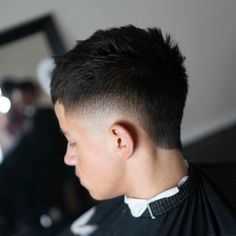 Short Fade Haircut, Mohawk Hairstyles Men, Mens Hairstyles Fade, Mod Hair, Beard Game, Asian Haircut, Disconnected Undercut, Haircut Types