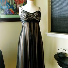 Vtg. 60's Black Illusion Lace Vanity Fair Neglige Nightgown Or Nightdress - Sz 36 Bust. About A Med. The Daring Are Wearing Nightgowns Like This As Dresses. Google "What Rhianna Wore To The Fw Dior Runway Show" To See Her Similar Nightgown Worn While Very Pregnant As A Fabulous Attention Getting Lingerie Dress. This Gown Is Similar, But Even Prettier In My Opinion! The Under Layer Is A Pale Pink Nylon Translucent, But Not Transparent Layer, Through Which Diffused Light Passes And Outlines The Body So That Its Lines And Curves Can Be Seen Behind It But Are Not Clearly Defined. Over This Is A Layer Of Black Lace For The Bodice And A Layer Of Transparent Black Nylon For The Skirt. Vintage Nightgown Black, 1920s Nightgown, Dior Runway, Black Nightgown, Vintage Nightgown, Lingerie Dress, Fashion Board, Nightgowns, Runway Show