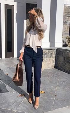 Dresses To Wear To Work The Office, Summer Work Wear Women, Recruiter Outfits, Law Firm Outfits, Branding Outfits, Work Attire Women, Casual Work Outfits Women, Casual Outfits For Work