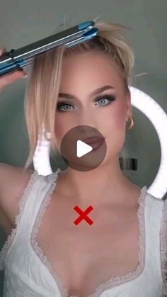 Transform Your Mane with Stunning Long Hair Colors Simple Business Hairstyles, Middle Split Hairstyles, Hot Summer Day Hairstyles, Hair Hacks Videos, Hair Curling Techniques, Hairstyling Tips, Natural Hair Videos Tutorials, Hair Tutorials Videos, Hair Updos Tutorials