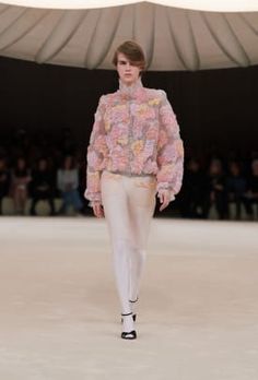 Spring-Summer 2024 Haute Couture Show - Looks | CHANEL Chanel Store, Eyewear Shop, Spring Summer 2024