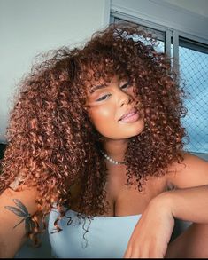 Amber Curly Hair, Hair Color For Neutral Skin Tone, Brown Hair Curly, Amber Hair, Red Curls, Beautiful Black Hair, Brown Hair Dye