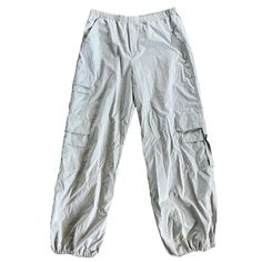 Brand New Perfect Condition, Waist Is Stretch And 24 Inches, Inseam 13 Inches (All Measurements Are Taken Flat And Are Approximate) Zara Casual Parachute Pants With Cargo Pockets, Casual Zara Pants For Streetwear, Casual Gray Zara Bottoms, Zara Casual Gray Bottoms, Zara Relaxed Fit Bottoms For Streetwear, Zara Cargo Pants, Cargo Pants Color, Zara Pants, Pants Color