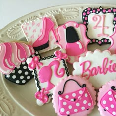 Barbie Themed Cookies, Barbie Birthday Cookies, Barbie Cake Birthday, Girls Barbie Birthday Party, Barbie Cookies