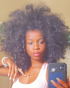 Layered Natural Hair, Pixie Aesthetic, Protective Hairstyles For Natural Hair, Colored Curly Hair, Afro Textured Hair, Hair Flip, Natural Curls Hairstyles, Curly Hair Cuts, Soft Hair