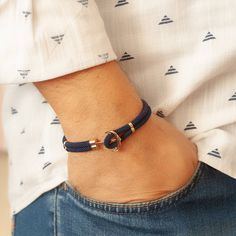 This 14K Real gold hollow solid anchor bracelet would make the perfect accessory for any lover of nautical, ocean, or navy themes. The size is eligible and can be made in 3 colors to make a perfect gift for man or woman. The anchor is hollow. Material: Real solid Gold (not gold filled or gold plated) Karat: 14 K Anchor Width: 0.56 inches (1.43 cm) Anchor is hollow M o r e * F r o m * U s Goldstore Jewelry - https://etsy.me/3gHtcrZ * Urn Necklaces - https://etsy.me/2Asb4BM * Bar Necklaces - https Navy Nautical Bracelets As Gift, Nautical Anchor Bracelet Gift, Gold Arm Band, Anchor Rope, Sailing Gifts, Bar Necklaces, Navy Wife, Anchor Bracelet, Gold Armband