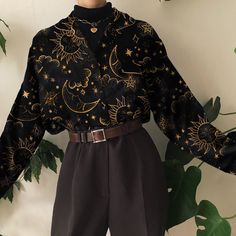 Vintage Printed Color Long Sleeve Shirt, Dark Academia Aesthetic Outfit Gender Neutral, Classy Retro Outfits For Women, Long Shoes Outfit, Colorful Blouse Outfit, Masc Clothes Aesthetic, Vintage Tops Blouse, Dark Artsy Aesthetic Clothes, Vintage Printed Shirt