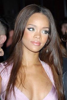 Rihanna 2000's, 2000 Makeup, Y2k Makeup Looks, 2000s Makeup Looks, Rihanna Makeup, Y2k Makeup, Smink Inspiration, Cute Makeup Looks