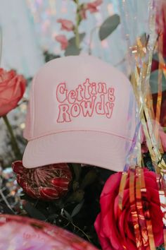 For your rowdy bridesmaids! This pink trucker hat goes perfectly with the brides "getting hitched" trucker and makes the perfect bachelorette accessory. Retro Western Aesthetic, Bride Boots, Preppy Hat, Vendor Ideas, Bachelorette Accessories, Pink Trucker Hat, Hat Bar, Getting Hitched, Women Trucker