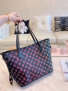 Lv Handbag, Lv Neverfull, Dream Bags, Alligator Print, Large Leather Tote Bag, Womens Designer Bags, Monogram Tote Bags, Vegan Handbags, Girly Bags