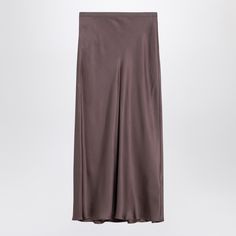 Midi skirt in iron silk with high elasticated waist by Anine Bing.Model wears size S Model measurements: Height: 180 cm Chest: 85 cm Waist: 66 cm Hips: 89 cm100% Silk Green Silk Skirt, Gonna Midi, Silk Slip Skirt, Silk Midi Skirt, Bohemian Skirt, Tube Skirt, Tweed Mini Skirt, Knit Midi Skirt, Slip Skirt