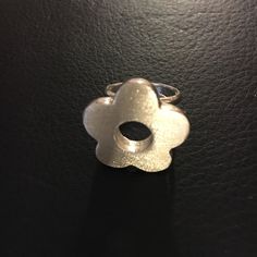 Flower Ring Silver 950 Size 7 Or 8 Never Been Worn Formal Flower Ring Stamped 925, Formal Flower Shaped Rings Stamped 925, Silver Flower-shaped Ring For Formal Occasions, Formal Flower Shaped 925 Silver Ring, Silver Handmade Flower Ring For Formal Occasions, Handmade Silver Flower Ring For Formal Occasions, Minimalist Silver Flower Rings, Jewelry Flower, Flower Ring