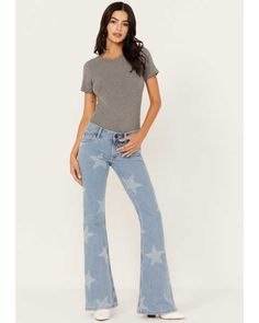 Wrangler Retro Women's Light Wash Mid Rise Star Print Mae Flare Jeans Star Flare Jeans, Stars Jeans, Wrangler Jeans Women's, Cowgirl Summer, Retro Light, Flare Denim Jeans, Flare Pant, Blue And White Style, Festival Tops