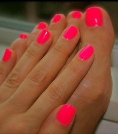 Pedicure Ideas Bright Colors, Neon Pink Toenails, Pedicure Ideas Hot Pink, Mani Pedi Summer 2024, Vacation Nail Ideas Simple, Bright Pink Manicure, Hot Pink Squoval Nails, Bright Pedicure Colors, Summer Toenail Color