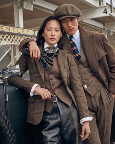 Mode Style Anglais, British Country Style, Ralph Lauren Fall, Academia Outfits, English Style, British Style, Classy Outfits, A Man