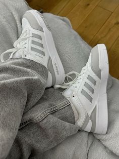 Adidas Drop Step Low, Clean Girl Shoes, Forum Low Adidas, Adidas Drop Step, Shoes For Wedding, Adidas Forum Low, Pretty Sneakers, Forum Low, Trendy Shoes Sneakers