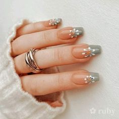 Winter Nail 2023, Christmas Nail Inspo, Best Summer Nails, Sun Nails, Summer Nails Art, Nail 2023, Summer Nails 2023, Retro Nails, Work Nails