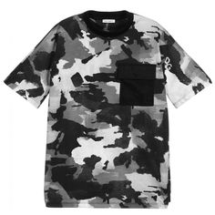 Shirts For Teens Boys, Dolce Gabbana T Shirt, Camouflage T Shirts, Dolce And Gabbana Kids, Shirts For Teens, Camouflage Print, Kids Coats, Print Logo, Boys T Shirts