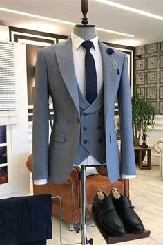 Prom Men, Prom For Guys, Prom Suits For Men, Double Breasted Vest, Double Breasted Waistcoat, Suits Men Business, Classy Suits, Pieces Men, Dress Suits For Men