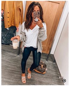 f337d999d9ad116a7b4f3d409fcc6480desc37685633ri She Is Meg Marie, Casual Rainy Date Night Outfit, Cute Dressy Casual Outfits, Cute Everyday Outfits Winter, Work Leggings, Nordstrom Outfit, Total Girl, Cute Outfits With Leggings, Outfit Essentials